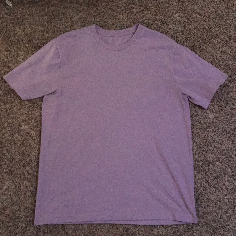 Men’s lavender t shirt